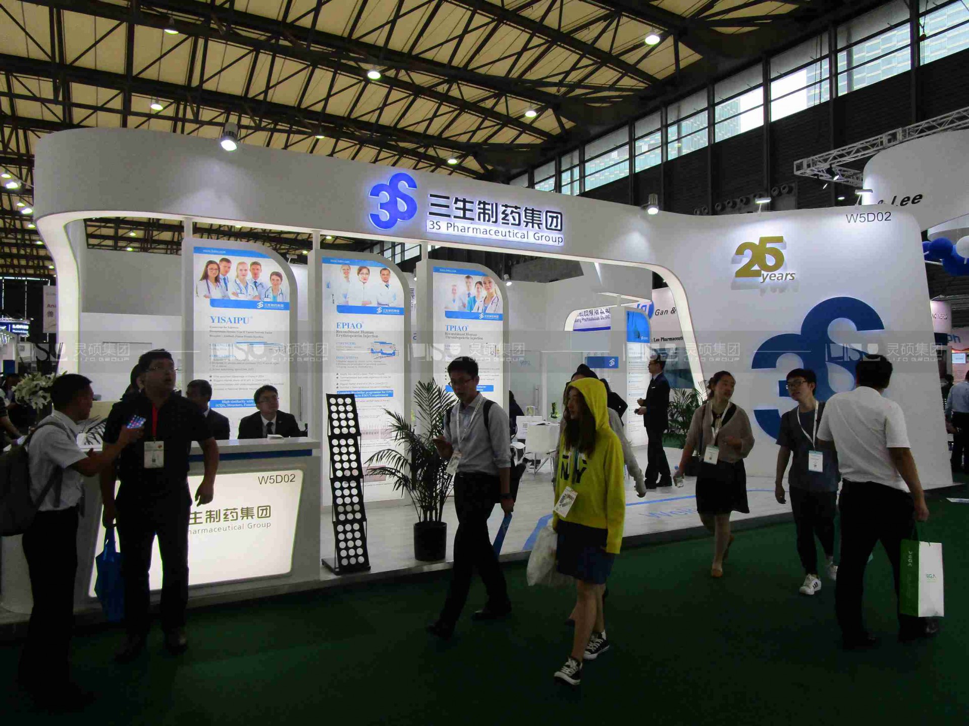 三生-醫(yī)療展展臺設計案例