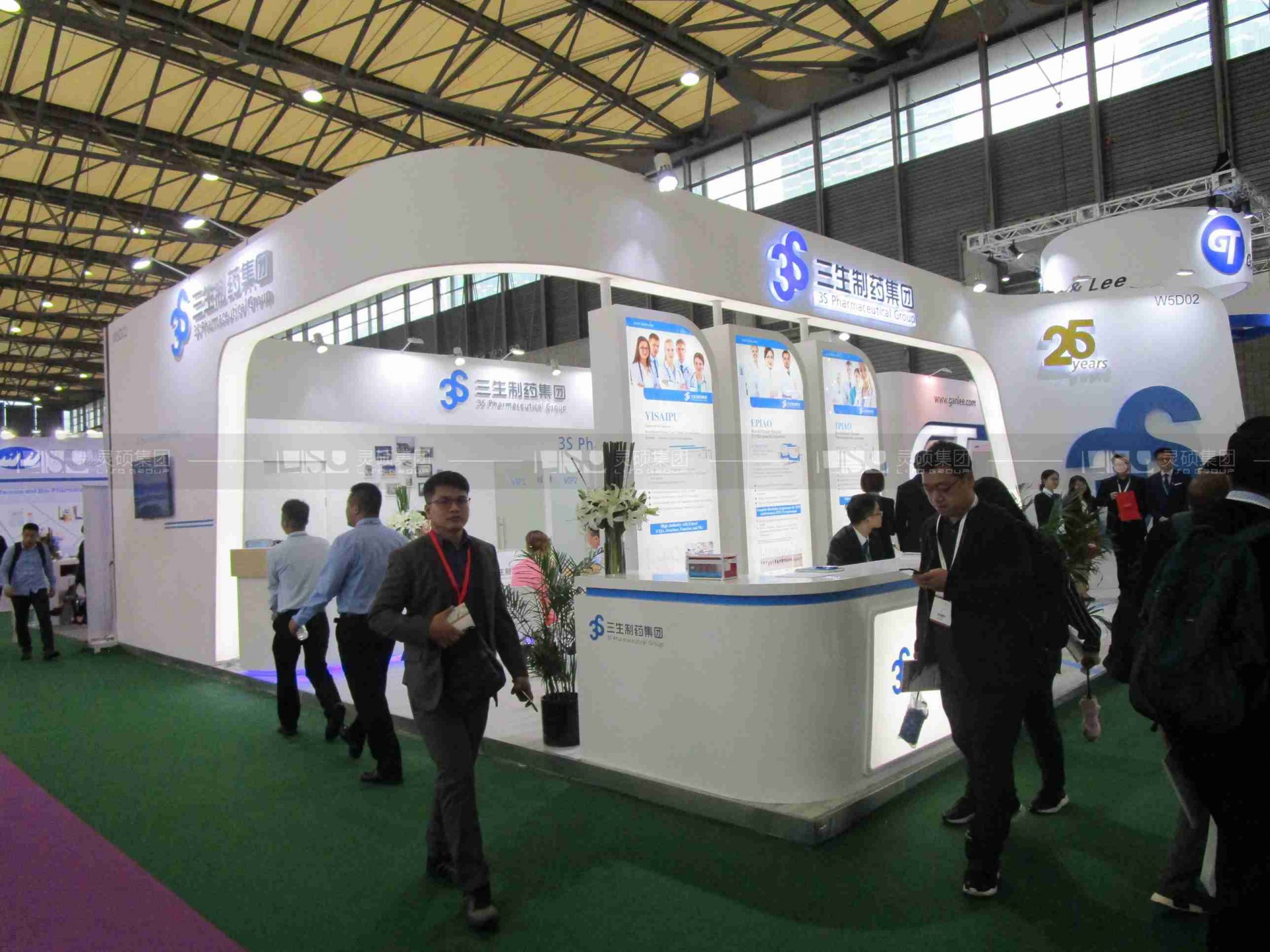 三生-醫(yī)療展展臺設計案例