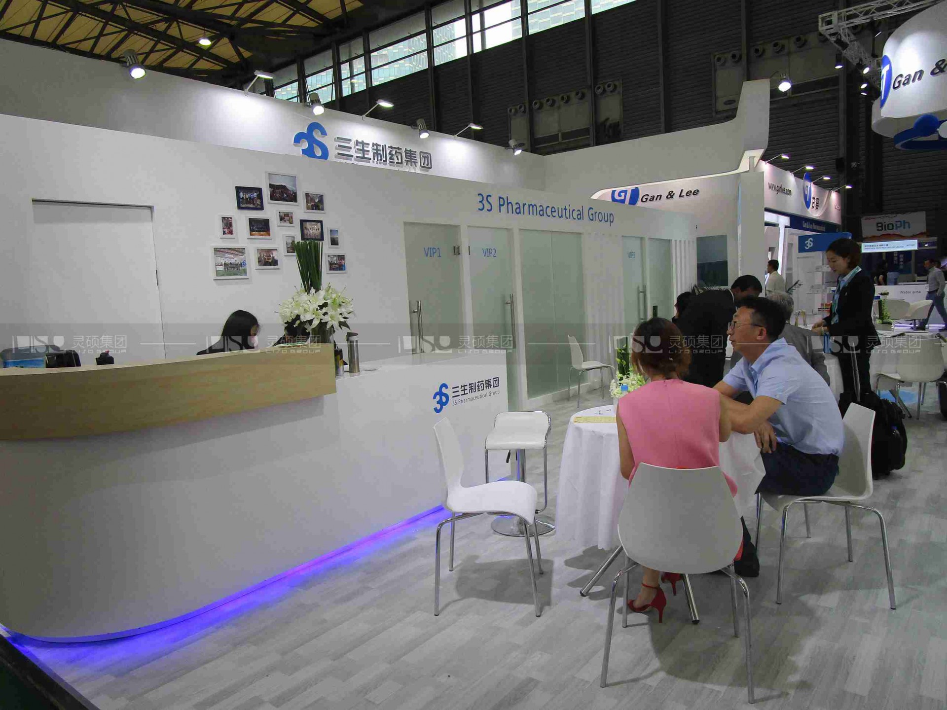 三生-醫(yī)療展展臺設計案例