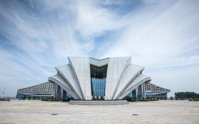 關于延期舉辦“2020第十五屆中國（山東）國際農(nóng)業(yè)機械展覽會”的公告