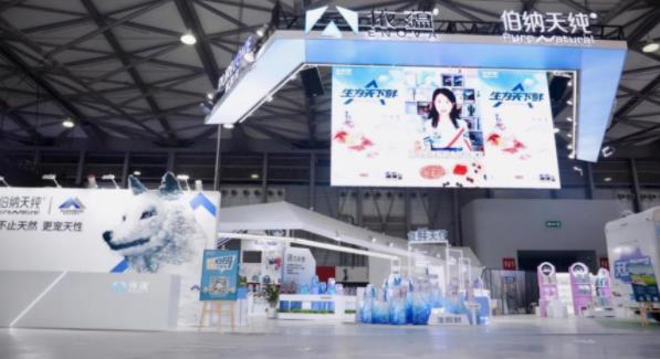 展臺布置.jpg 展臺布置.jpg