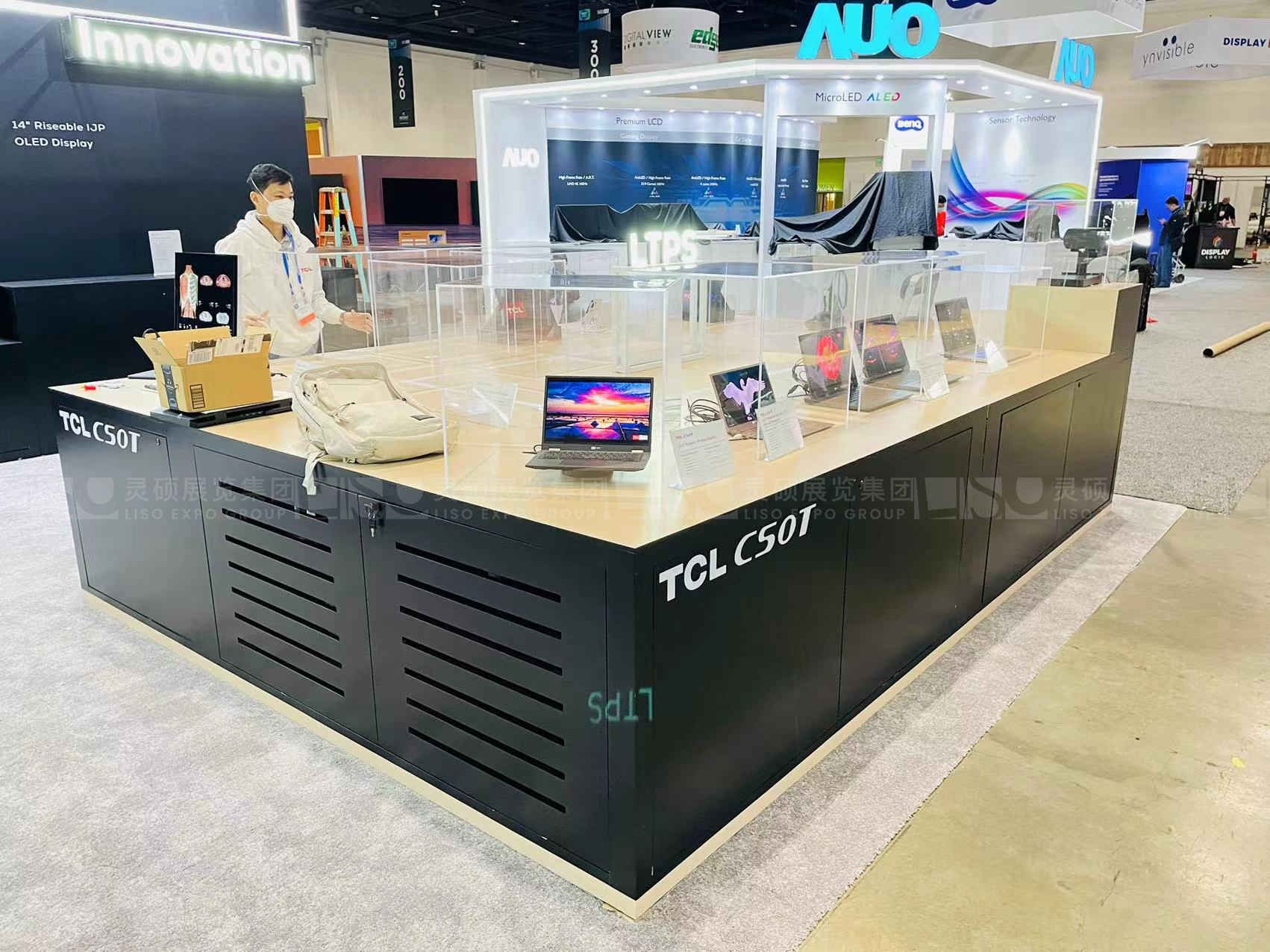 國(guó)外展臺(tái)設(shè)計(jì)搭建-華星光電