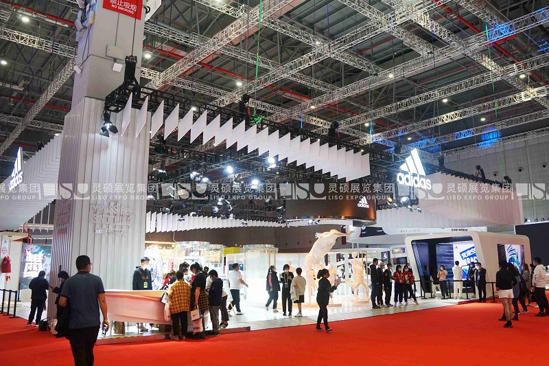 阿迪達(dá)斯adidas上海展會展臺設(shè)計案例 阿迪達(dá)斯adidas上海展會展臺設(shè)計案例